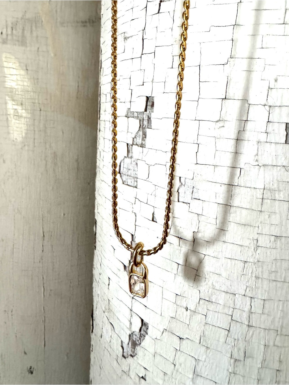 ANTHROPOLOGIE Serefina NWT 14K Gold Plated Crystal Lock Necklace - Picture 2 of 7
